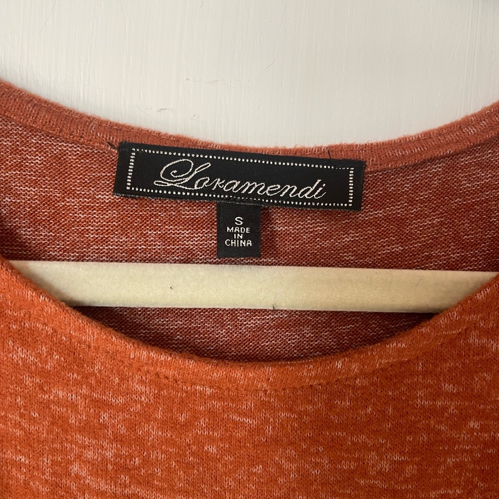 Rust Flowy T-Shirt - Picture 2 of 3